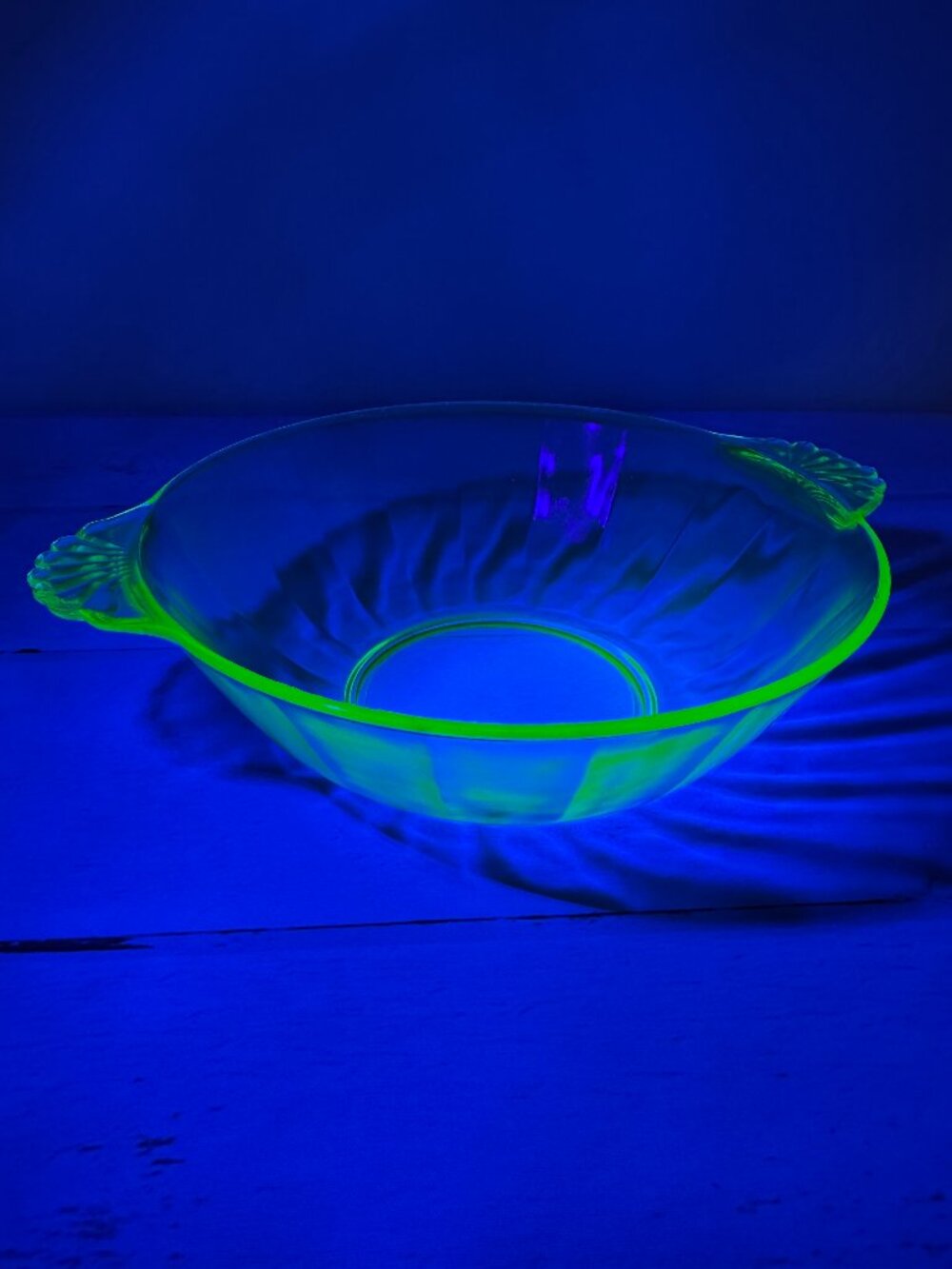 Anchor Hocking Vaseline Uranium Glass Bowl Green Depression Glass